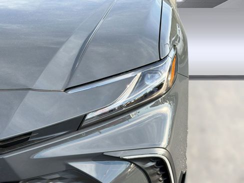 New 2026 Toyota Camry Hybrid image 11