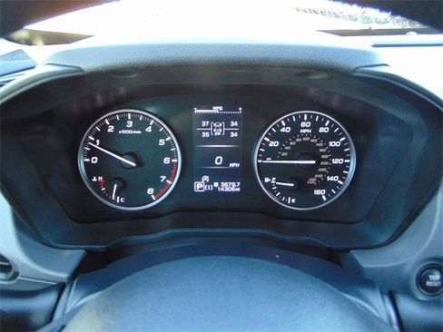 Certified 2025 Subaru Crosstrek 2.0i Premium image 16