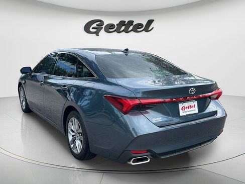 Certified 2022 Toyota Avalon XLE FWD image 7