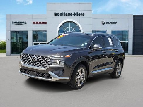 Used 2023 Hyundai Santa Fe SEL w/ Premium Package FWD image 3