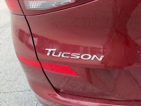 Used 2020 Hyundai Tucson SE image 6