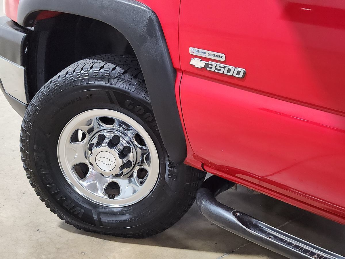 Used 2007 Chevrolet Silverado 3500 LT w/ Heavy-Duty Power Package AWD/4WD image 23
