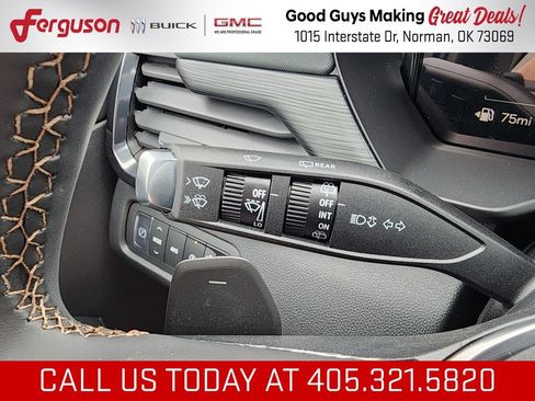New 2026 GMC Acadia AT4 w/ Luxury Package AWD/4WD image 23