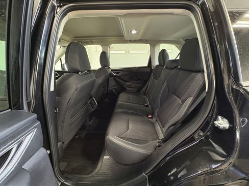 Used 2024 Subaru Forester Premium image 27