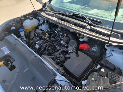 Used 2020 Ford Edge SEL image 33