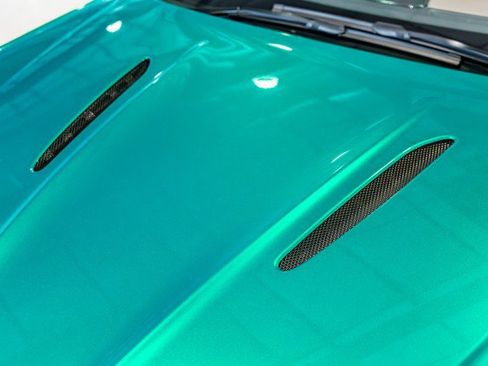 Used 2025 Aston Martin V8 Vantage Coupe RWD image 20
