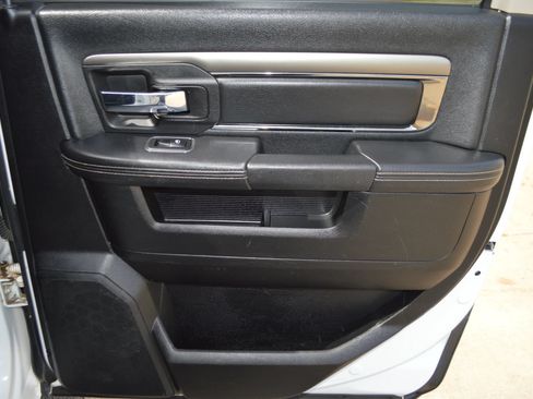 Used 2014 RAM 1500 Sport w/ Convenience Group AWD/4WD image 25