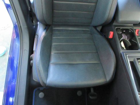 Used 2022 Volkswagen Golf R AWD/4WD image 26