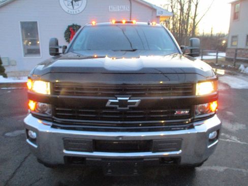 Used 2015 Chevrolet Silverado 2500 LTZ image 3