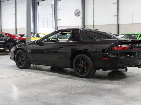 Used 1995 Chevrolet Camaro Z28 RWD image 22
