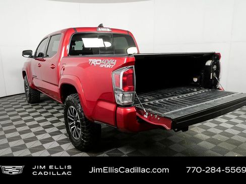 Used 2020 Toyota Tacoma TRD Sport image 29