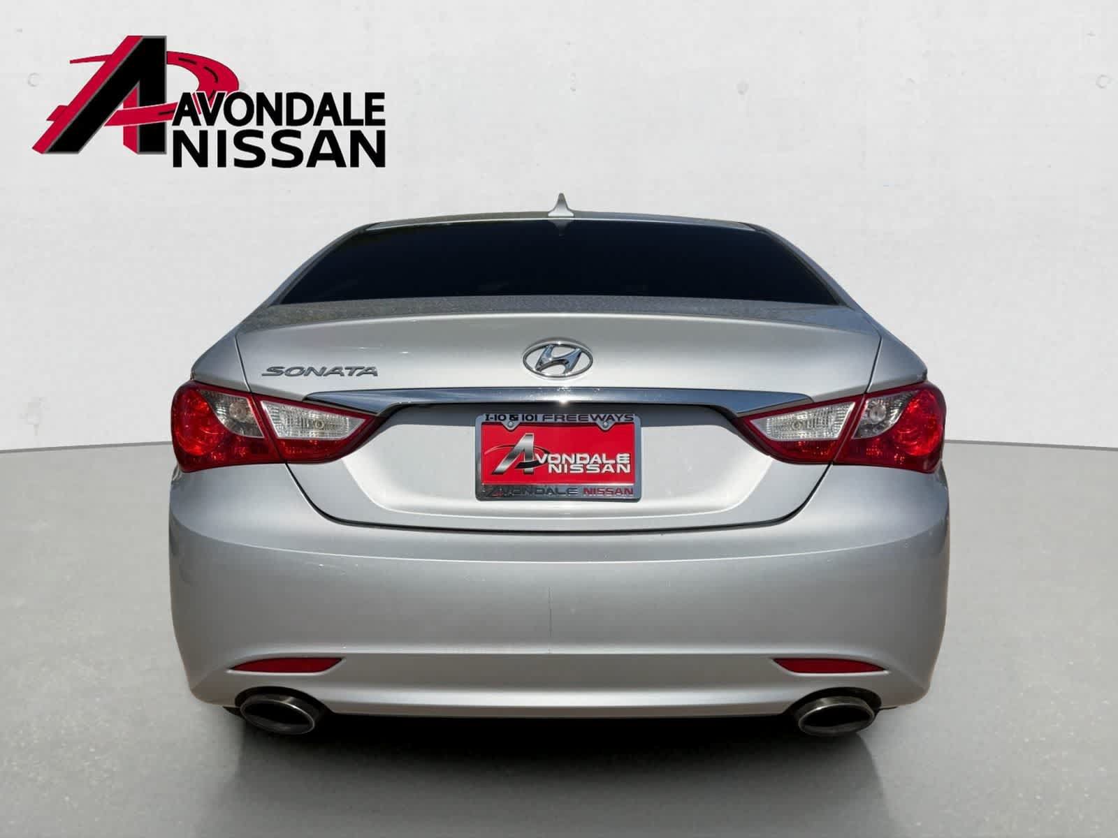 Used 2011 Hyundai Sonata SE FWD image 5
