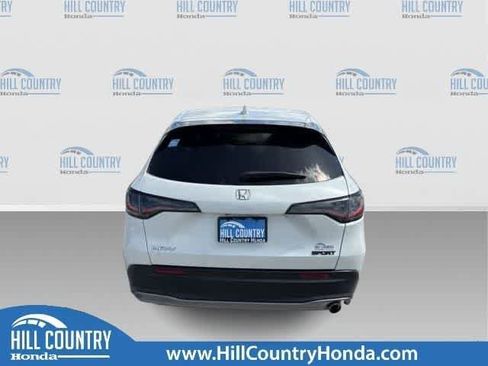 Certified 2024 Honda HR-V Sport image 5