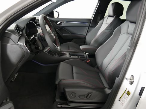 New 2025 Audi Q3 2.0T Premium Plus image 14