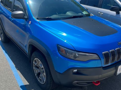 Used 2021 Jeep Cherokee Trailhawk w/ Trailer Tow Group AWD/4WD image 4