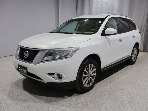 Used 2014 Nissan Pathfinder SL AWD/4WD image 5