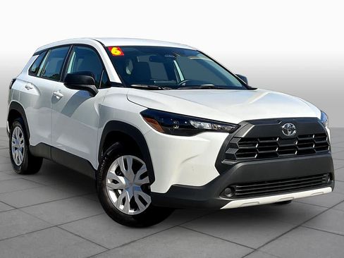 Used 2026 Toyota Corolla Cross L FWD image 4