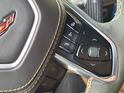 Used 2024 Chevrolet Corvette Z06 w/ Z07 Performance Package image 26