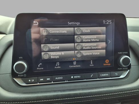 Certified 2024 Nissan Rogue S image 6