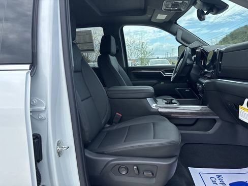 New 2026 Chevrolet Silverado 3500 LTZ w/ LTZ Plus Package AWD/4WD image 27
