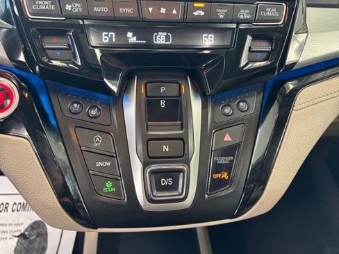 Used 2018 Honda Odyssey Elite image 21