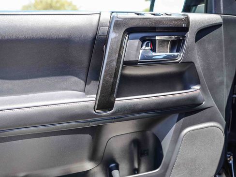 Certified 2024 Toyota 4Runner TRD Off-Road Premium w/ Off Road Premium Plus Package AWD/4WD image 20