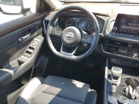 Used 2023 Nissan Rogue SV w/ SV Premium B Package AWD/4WD image 14