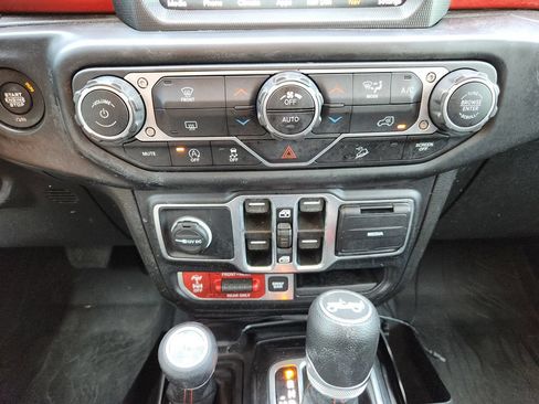 Used 2020 Jeep Wrangler Unlimited Rubicon AWD/4WD image 19