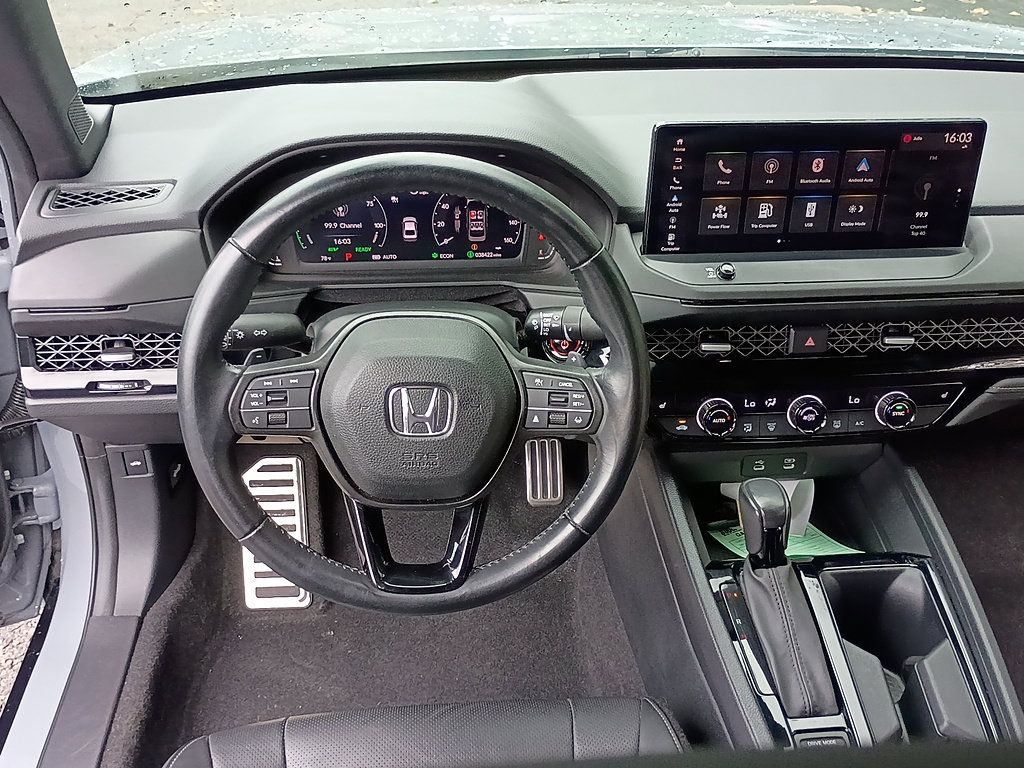 Used 2023 Honda Accord Sport image 12