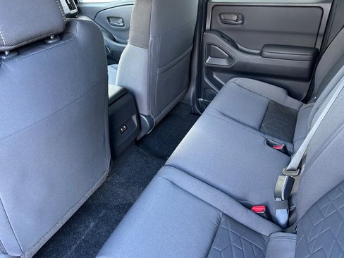 New 2026 Nissan Frontier SV w/ Tow Package image 9