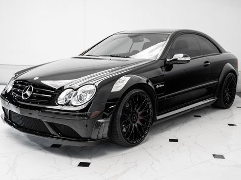 Used 2008 Mercedes-Benz CLK 63 AMG Black Series image 5