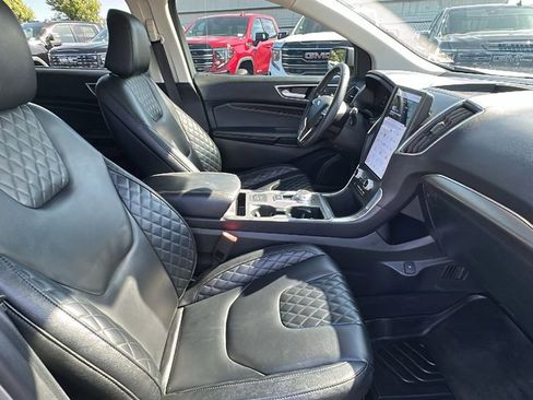 Used 2024 Ford Edge Titanium image 15