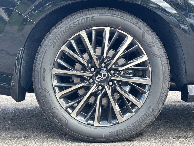 New 2027 INFINITI QX80 Autograph AWD/4WD image 3