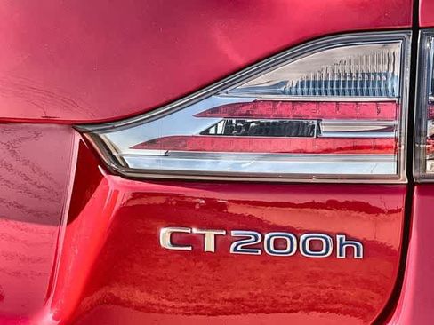 Used 2016 Lexus CT 200h w/ Navigation Package FWD image 8
