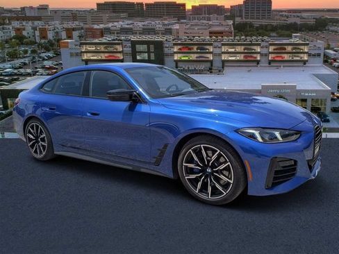 Used 2025 BMW M440i RWD image 2