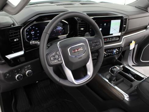 New 2026 GMC Sierra 1500 SLT w/ SLT Premium Plus Package AWD/4WD image 9