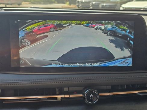 New 2025 Nissan Ariya AWD image 14