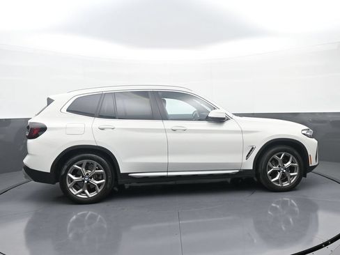 Used 2023 BMW X3 xDrive30i w/ Convenience Package w/ZPA AWD/4WD image 8