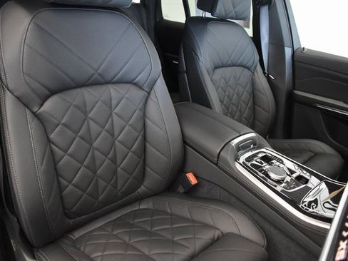 New 2026 BMW X5 xDrive40i w/ M Sport Package image 6