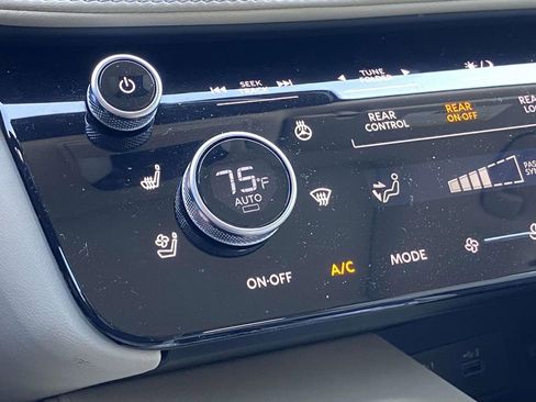 Used 2023 INFINITI QX60 Luxe w/ Vision Package image 27