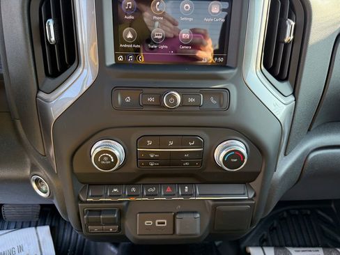 Used 2023 GMC Sierra 1500 Pro w/ Pro Value Package image 21