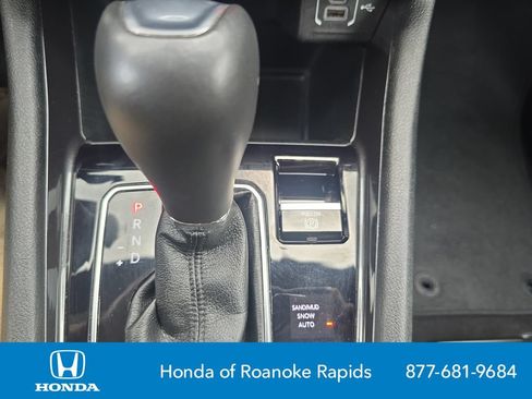Used 2024 Jeep Compass Latitude AWD/4WD image 26