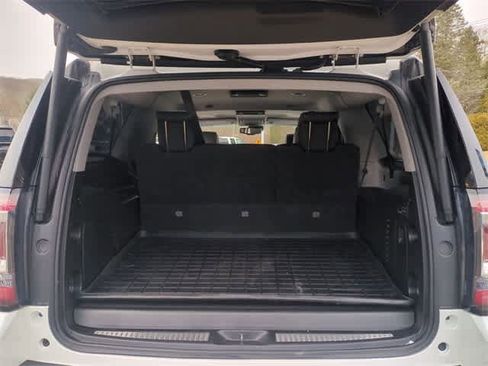 Used 2019 GMC Yukon XL Denali w/ Denali Ultimate Package image 27