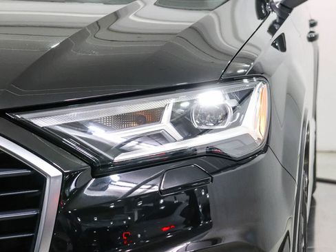 Used 2024 Audi Q7 2.0T Premium w/ Convenience Package AWD/4WD image 7