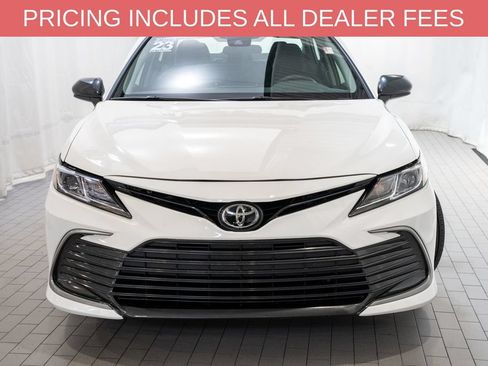Used 2023 Toyota Camry LE FWD image 2