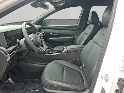 Used 2025 Hyundai Santa Cruz SEL FWD image 15