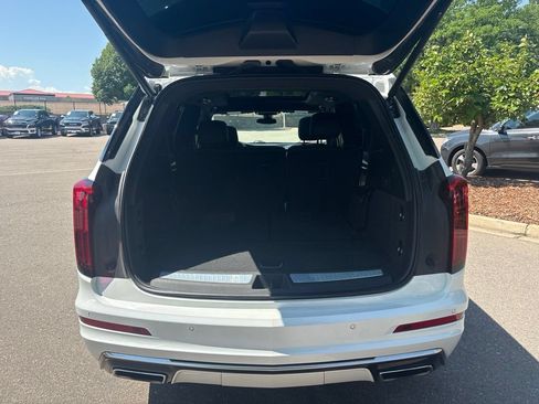 Used 2021 Cadillac XT6 Luxury FWD image 23