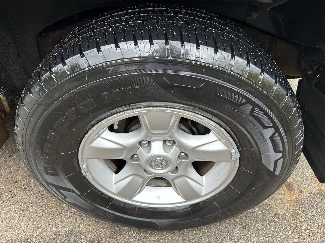 Used 2007 Toyota Sequoia Limited w/ Luxury Pkg AWD/4WD image 30