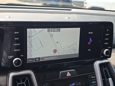 Certified 2022 Kia Sorento S AWD/4WD image 22