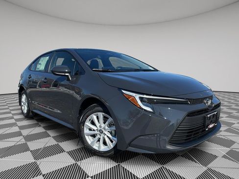 New 2026 Toyota Corolla LE image 1